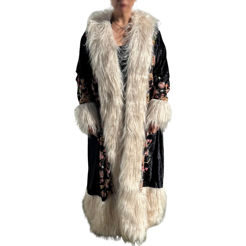 NEW Jennafer Grace Penny Lane Deluxe Velvet Embroidered Faux Fur Boho Coat XL - Picture 2 of 12